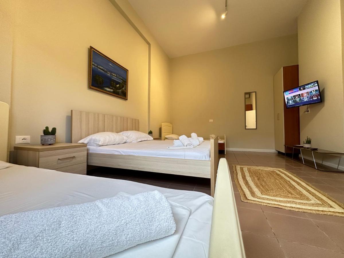 Rias Seaside Apartments Vlora Kültér fotó