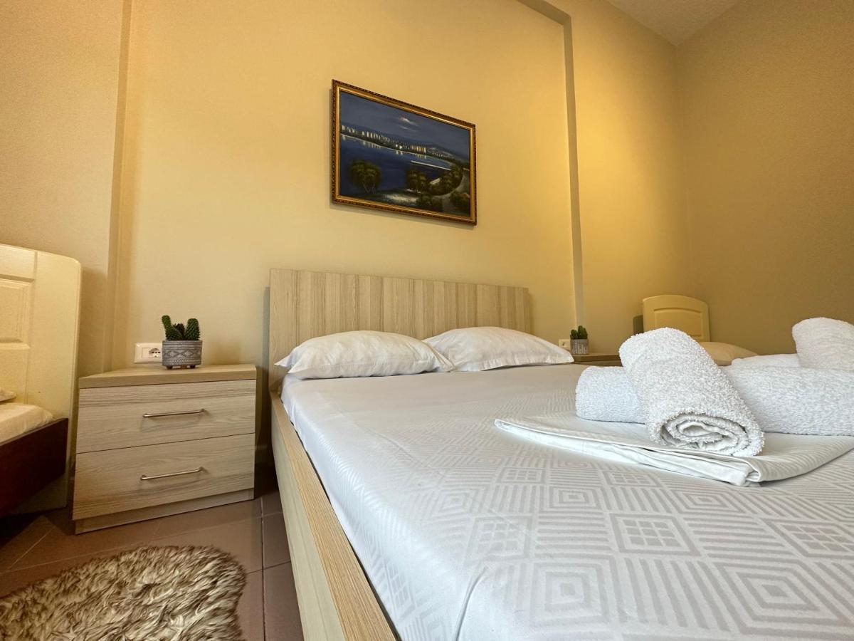 Rias Seaside Apartments Vlora Kültér fotó
