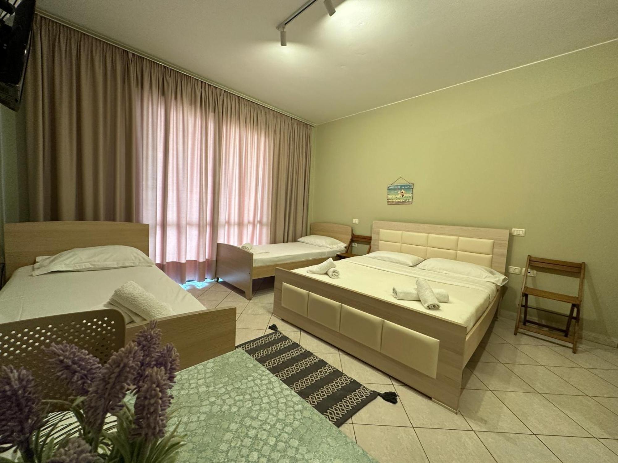 Rias Seaside Apartments Vlora Kültér fotó